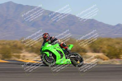 media/Feb-04-2023-SoCal Trackdays (Sat) [[8a776bf2c3]]/Turn 9 Side (130pm)/